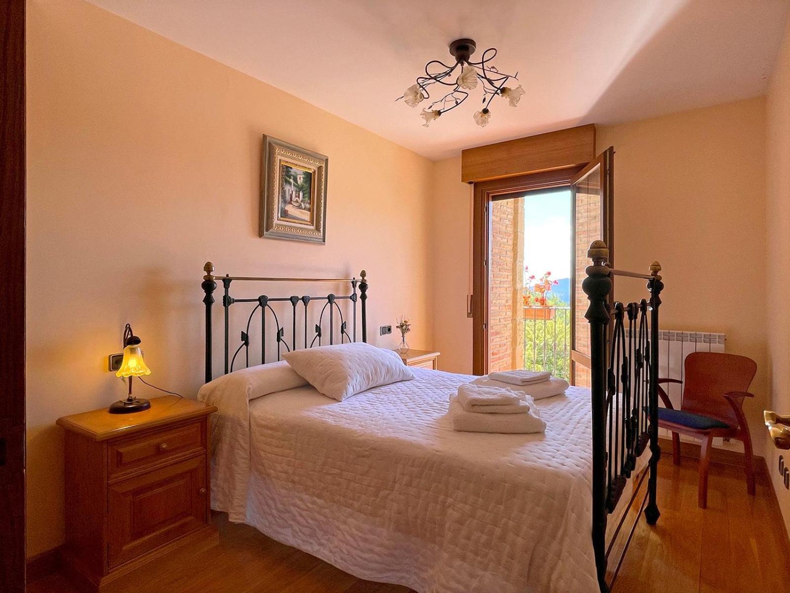 Casar Rural Lazkua I-Ii Villa Eraul Buitenkant foto