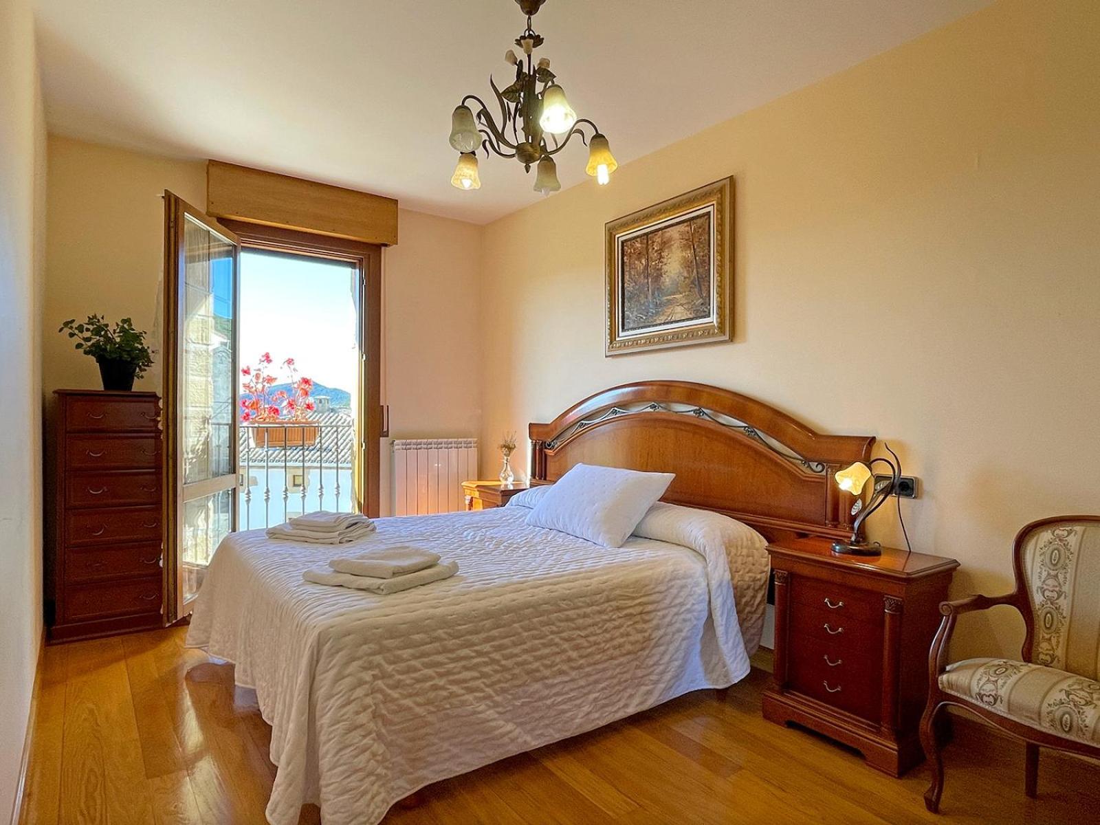 Casar Rural Lazkua I-Ii Villa Eraul Buitenkant foto